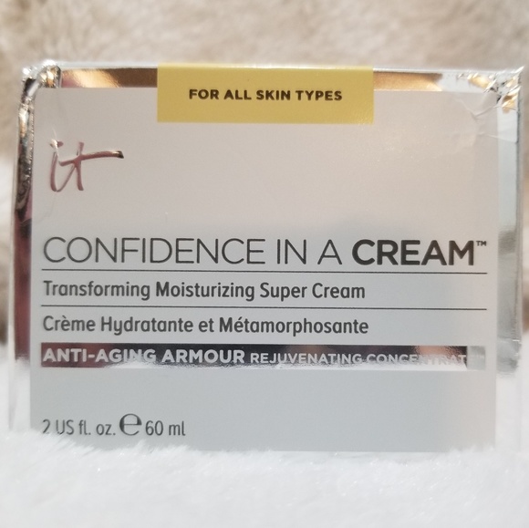 it cosmetics Other - IT COSMETICS CONFIDENCE IN A CREAM anti-aging
